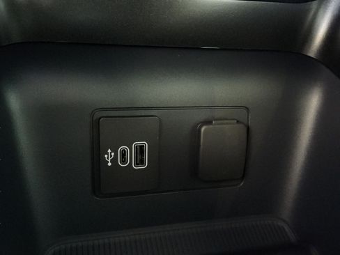 New 2026 Ford Explorer Active w/ Active Comfort Package image 33