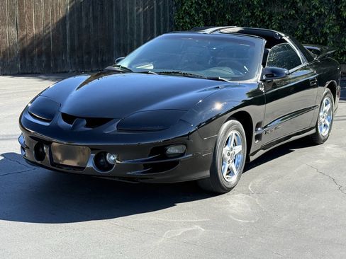 Used 1999 Pontiac Firebird Formula w/ Security Pkg image 4