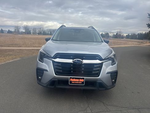 Used 2024 Subaru Ascent Limited w/ Technology Package image 2