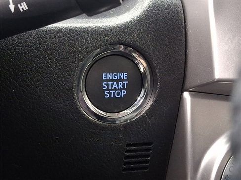 Used 2023 Toyota 4Runner SR5 image 22