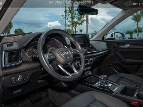 Used 2021 Audi Q5 2.0T Premium w/ Convenience Package image 6
