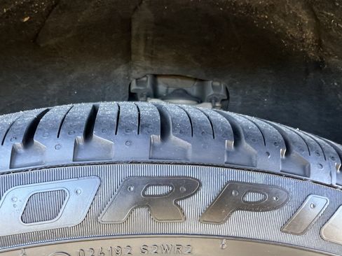 Used 2019 Porsche Cayenne image 12