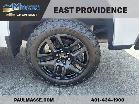 Certified 2021 Chevrolet Silverado 1500 LT Trail Boss w/ Bed Protection Package AWD/4WD image 8
