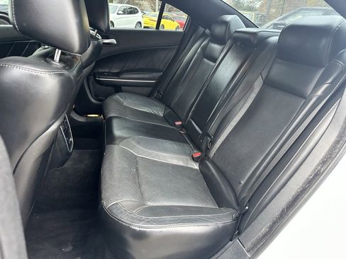 Used 2015 Dodge Charger R/T w/ Plus Group image 30