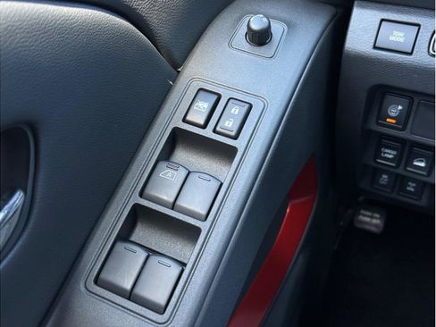 New 2025 Nissan Frontier PRO-4X image 17