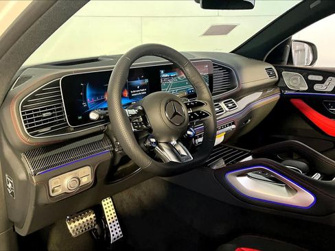 New 2026 Mercedes-Benz GLE 53 AMG 4MATIC Coupe image 9