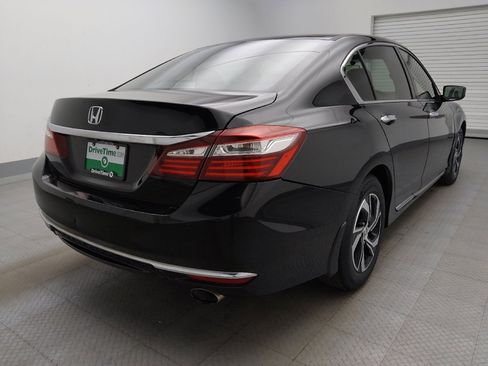 Used 2017 Honda Accord LX image 9