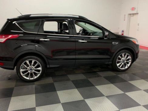 Used 2016 Ford Escape SE w/ SE Chrome Package AWD/4WD image 8