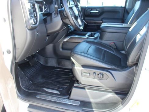 Used 2022 GMC Sierra 1500 Denali w/ Denali Premium Package image 13