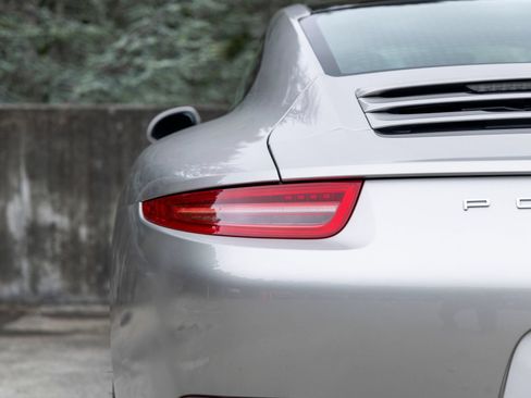 Used 2013 Porsche 911 Carrera RWD image 20