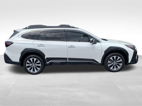 Used 2024 Subaru Outback Touring XT AWD/4WD image 6