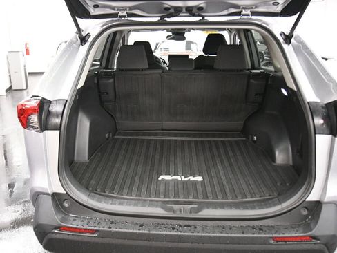 Certified 2024 Toyota RAV4 XLE image 21