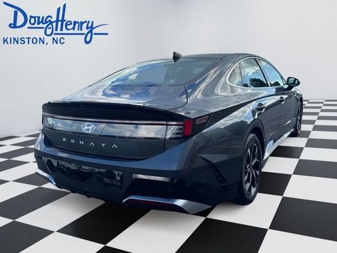Used 2024 Hyundai Sonata SEL FWD image 5