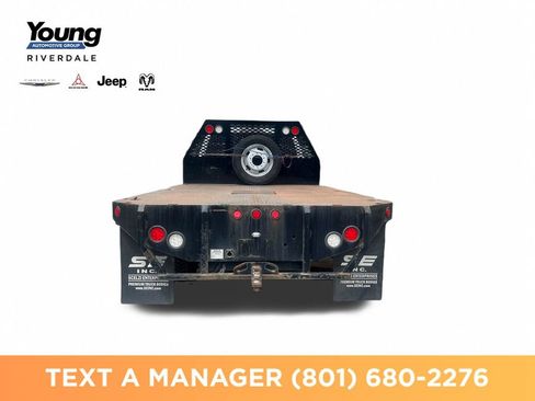 Used 2023 RAM 5500 Tradesman w/ Chrome Appearance Group AWD/4WD image 4