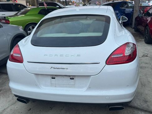 Used 2011 Porsche Panamera 4 AWD/4WD image 5