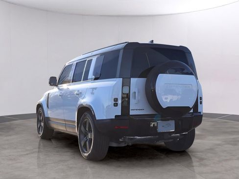 New 2026 Land Rover Defender 110 S AWD/4WD image 7