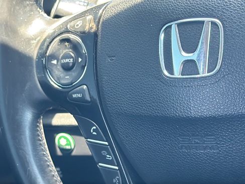 Used 2017 Honda Accord EX-L image 27