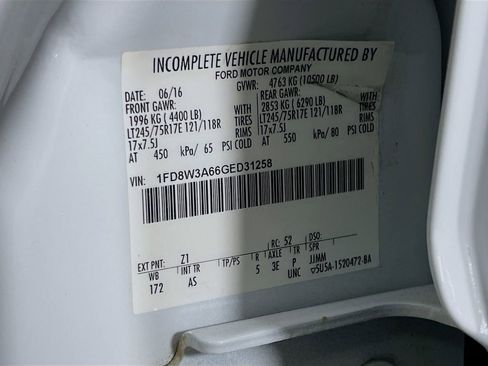 Used 2016 Ford F350 XL image 28