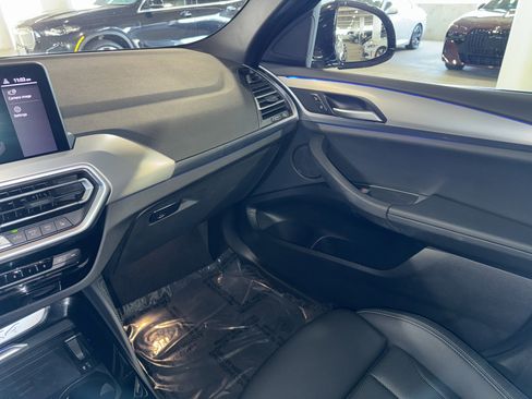 Used 2025 BMW X4 xDrive30i image 30