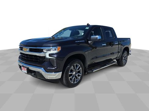 Used 2024 Chevrolet Silverado 1500 LT image 4
