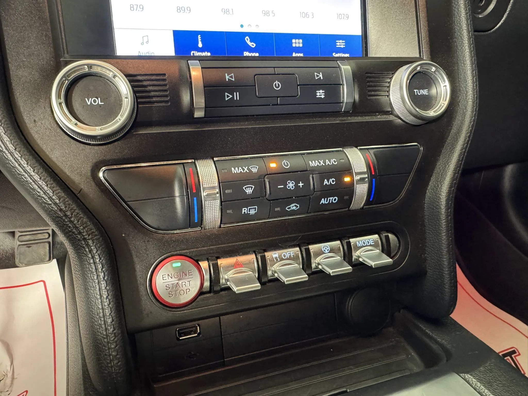 Used 2022 Ford Mustang GT w/ Equipment Group 301A RWD image 19