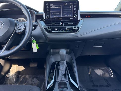 Used 2021 Toyota Corolla SE w/ Carpet Mat Package (TMS) FWD image 11
