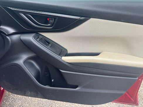 Used 2018 Subaru Impreza 2.0i Premium image 20