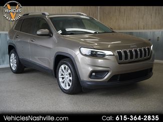 Used 2019 Jeep Cherokee Latitude w/ Popular Appearance Group image 1