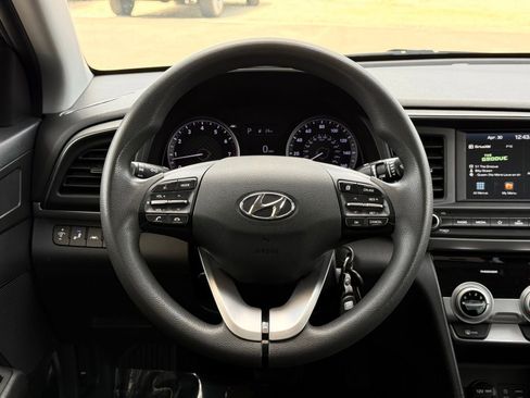 Used 2019 Hyundai Elantra SEL w/ Cargo Package FWD image 25