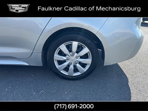 Used 2020 Toyota Corolla LE image 26