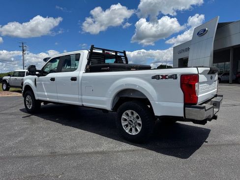 Used 2022 Ford F250 XL w/ STX Appearance Package AWD/4WD image 3