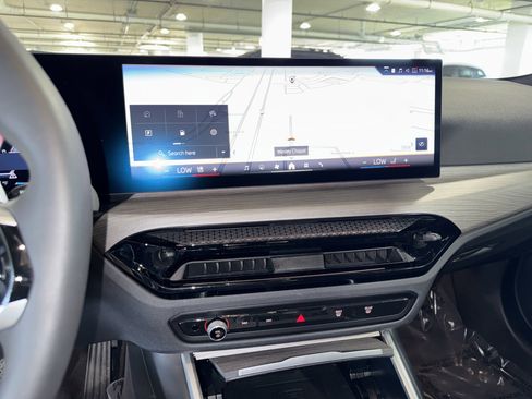 Certified 2025 BMW 430i w/ Premium Package image 26