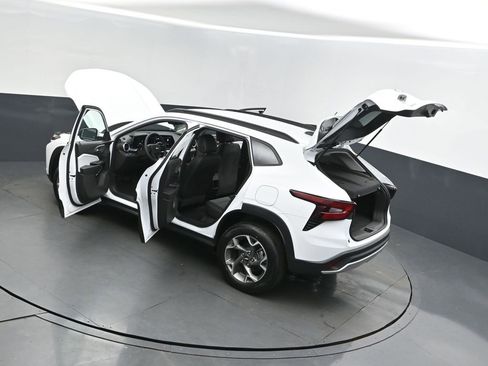 New 2026 Chevrolet Trax LT image 47