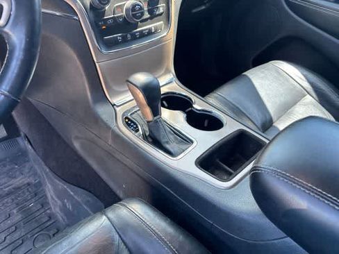 Used 2016 Jeep Grand Cherokee Limited RWD image 15