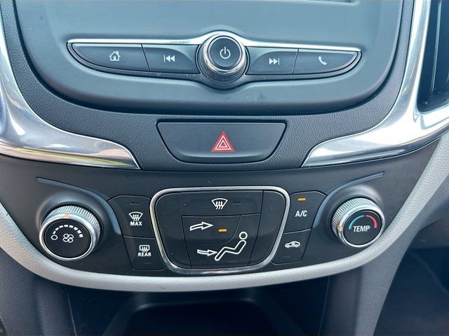 Used 2018 Chevrolet Equinox LS AWD/4WD image 16