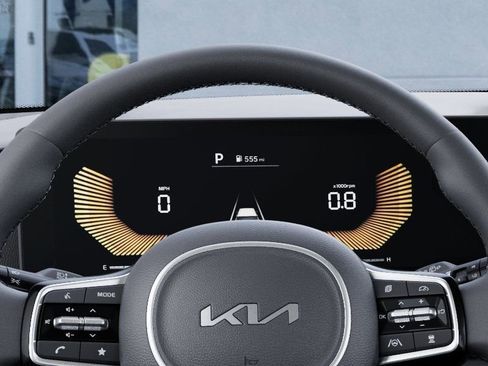 New 2026 Kia Carnival EX FWD image 21