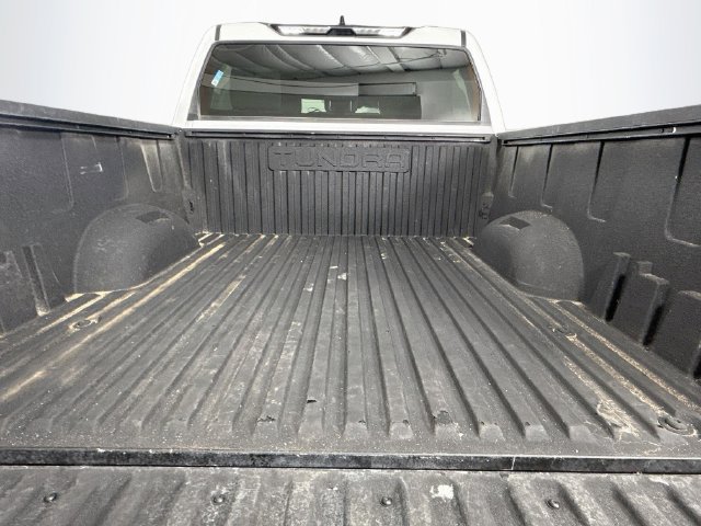 Used 2022 Toyota Tundra SR5 w/ SR5 Convenience Package AWD/4WD image 24