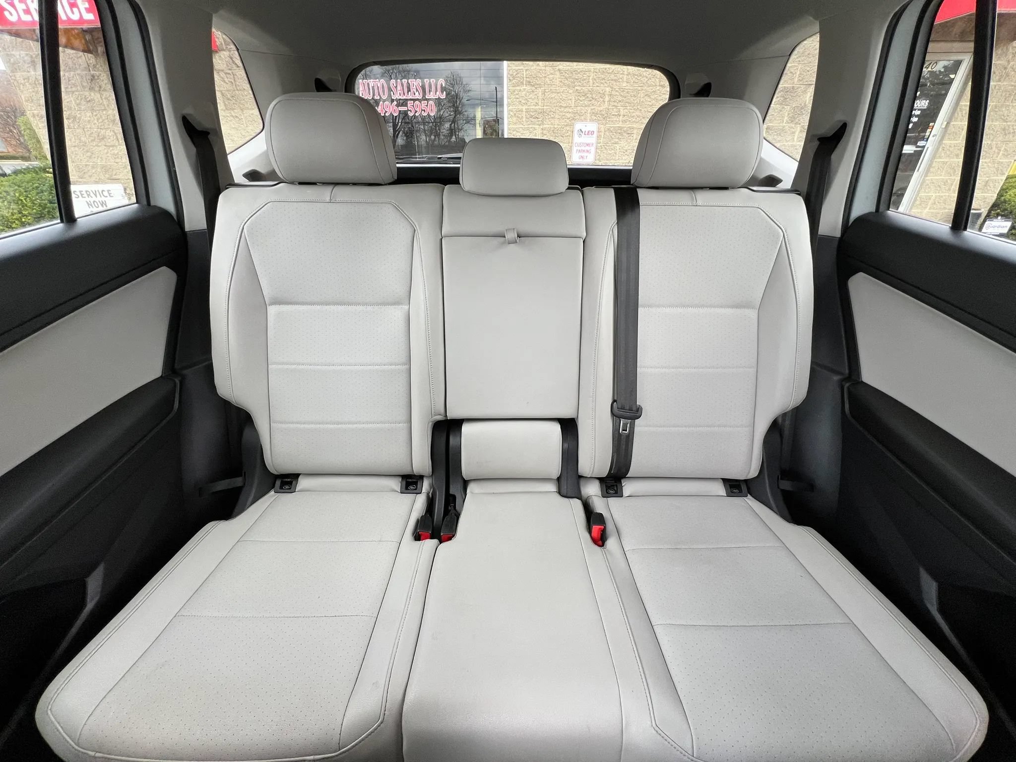 Used 2020 Volkswagen Tiguan S FWD image 31