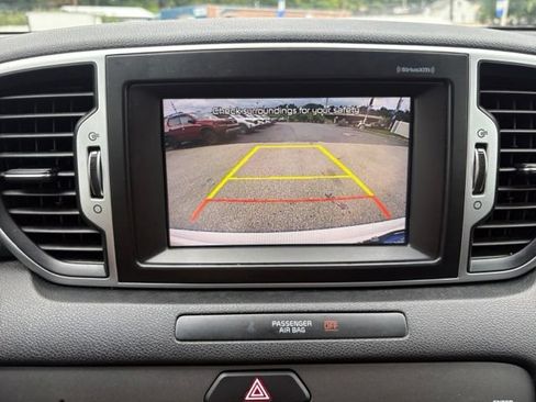 Used 2017 Kia Sportage EX FWD image 31