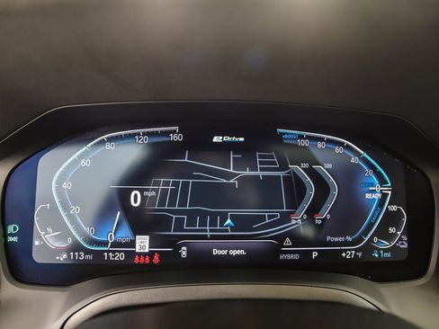 Used 2021 BMW 330e xDrive w/ Convenience Package image 14