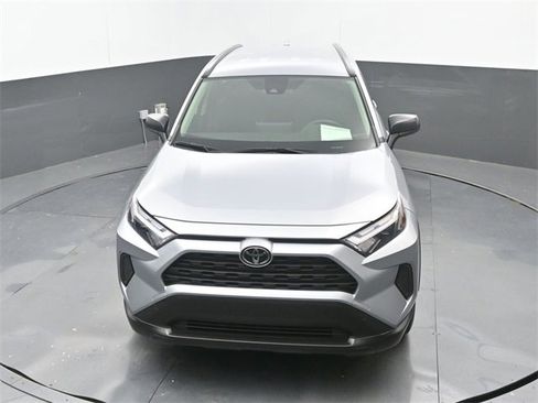 Used 2025 Toyota RAV4 LE image 29
