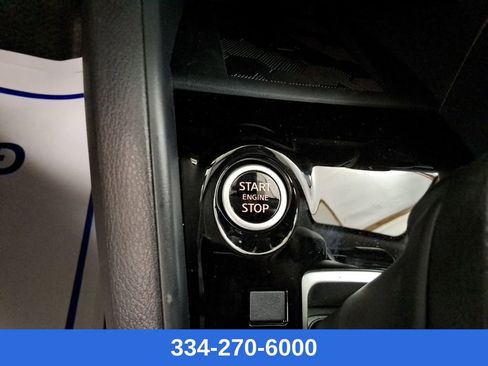 New 2025 Nissan Versa SV w/ Trunk Package image 25