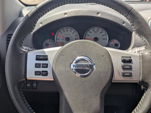 Used 2020 Nissan Frontier PRO-4X w/ Pro-4x Utility Package AWD/4WD image 25