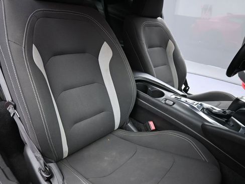 Used 2018 Chevrolet Camaro LT RWD image 17