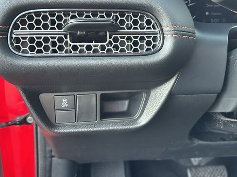 Used 2023 Honda HR-V Sport image 15