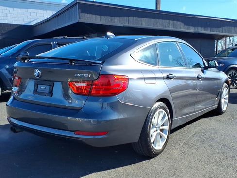 Used 2015 BMW 328i Gran Turismo xDrive image 8