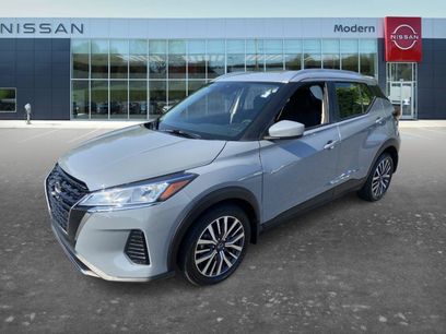 Certified 2022 Nissan Kicks SV