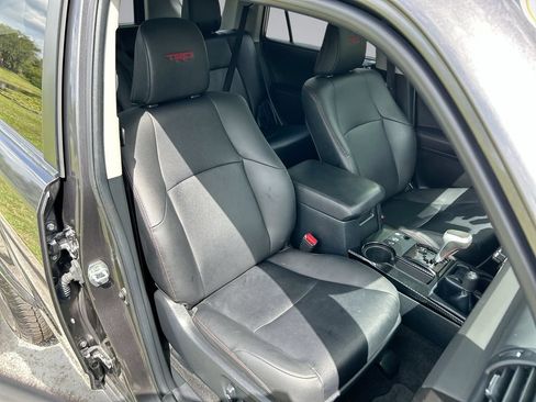 Used 2023 Toyota 4Runner TRD Off-Road Premium w/ Moonroof Package AWD/4WD image 33