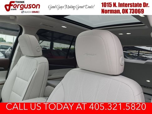 New 2026 Buick Enclave Avenir w/ Super Cruise Package AWD/4WD image 17
