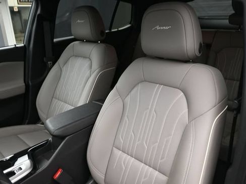 Used 2025 Buick Envista Avenir FWD image 11